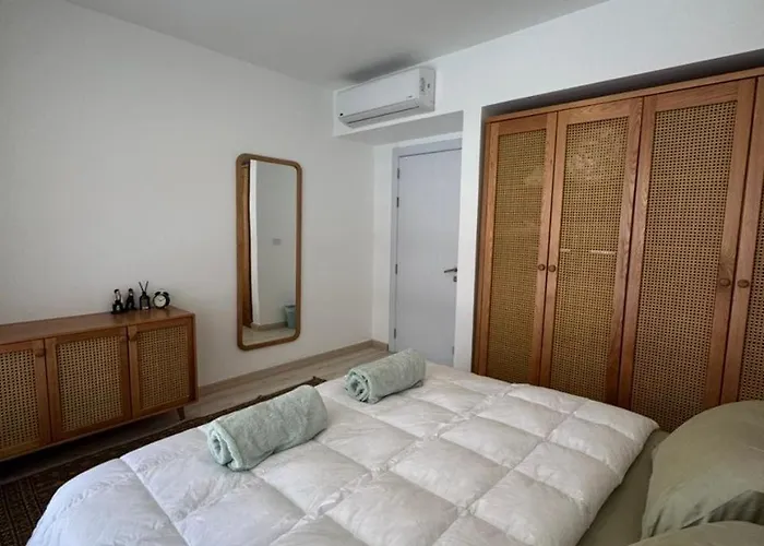 Bright & Calm 1br Pool View At G Cribs Apartment *